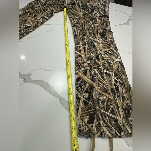 Cabela’s camouflage pants hunting - Picture 3 of 7